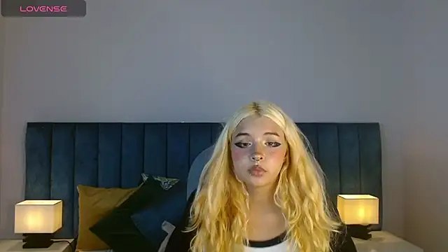 april bunnyy online show from 02-25-25, 08:30