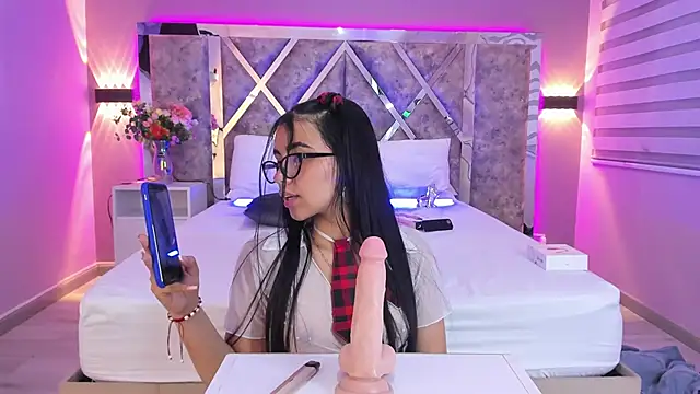 Larabrooks online show from 01-14-25, 12:54