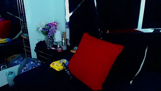 UnderBaby  online show from 01-09-25, 08:33