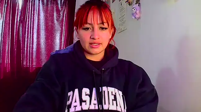 Snapshot of lucycherry__ chatting on 01-27-25, 07:13 lucycherry online show from 01-27-25, 07:13