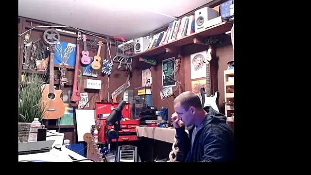 itsjameswebbscope online show from 03-05-25, 04:35