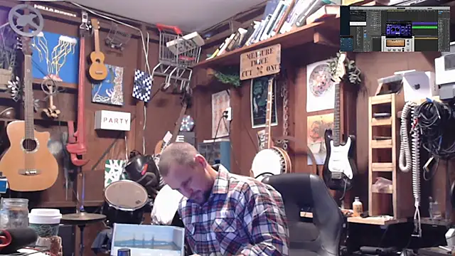 itsjameswebbscope online show from 10-26-25, 07:42