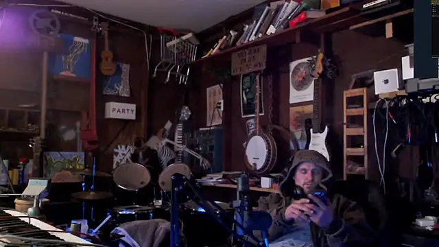 itsjameswebbscope online show from 11-14-25, 02:16