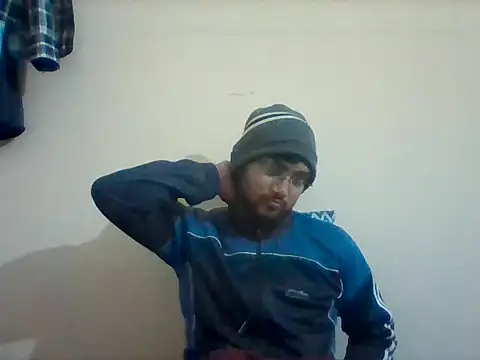 Snapshot of bigvorn6 chatting on 01-13-25, 04:51 bigvorn6 online show from 01-13-25, 04:51