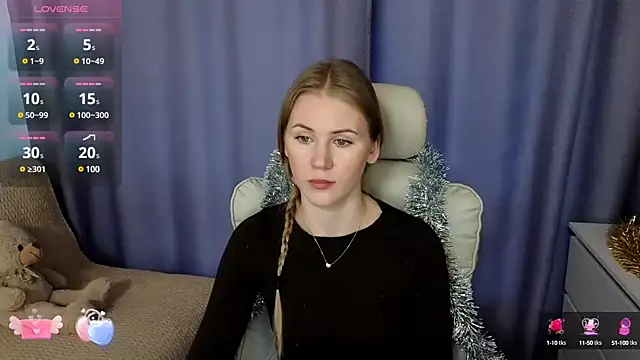 Snapshot of IsabelAllen chatting on 12-27-24, 12:01 IsabelAllen online show from 12-27-24, 12:01