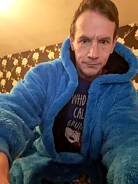 Snapshot of outdoorfun22 chatting on 02-20-26, 06:48 outdoorfun22 online show from 02-20-26, 06:48