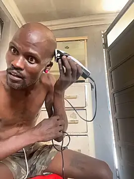 Snapshot of BringBackLostLover chatting on 02-11-26, 11:48 BringBackLostLover online show from 02-11-26, 11:48