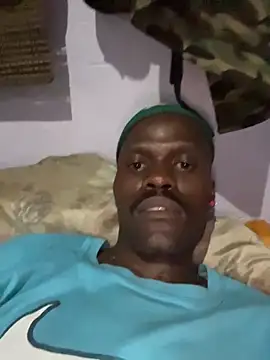 Snapshot of BringBackLostLover chatting on 02-14-26, 04:48 BringBackLostLover online show from 02-14-26, 04:48