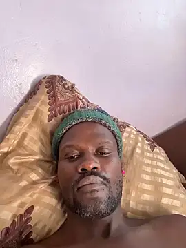 Snapshot of BringBackLostLover chatting on 03-08-26, 12:31 BringBackLostLover online show from 03-08-26, 12:31