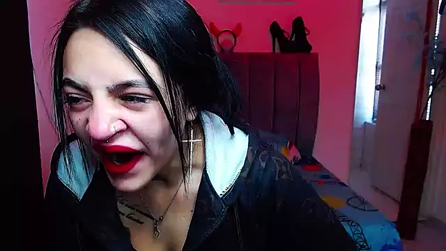 Violettasquirt online show from 10-09-25, 01:09