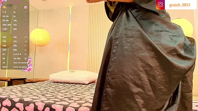 Snapshot of sally_rosses chatting on 01-24-25, 06:24 sally rosses online show from 01-24-25, 06:24