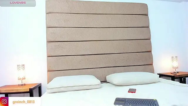 Snapshot of sally_rosses chatting on 02-18-25, 11:55 sally rosses online show from 02-18-25, 11:55