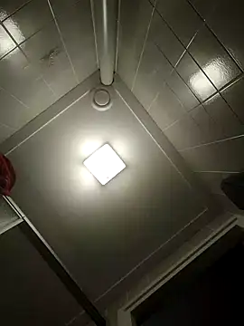 Linda 999 online show from 12-23-25, 03:26