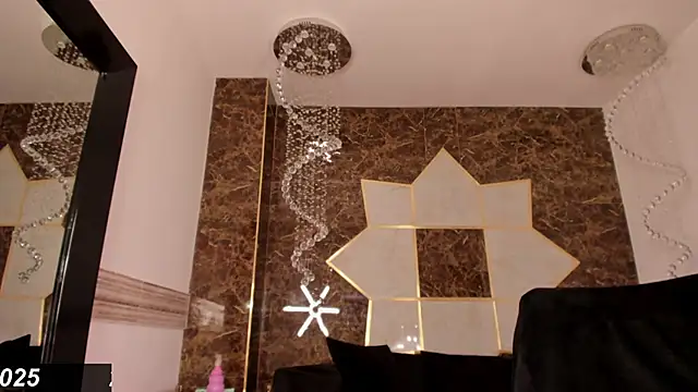 Snapshot of Isabel_Escorcia chatting on 01-28-25, 04:39 Isabel Escorcia online show from 01-28-25, 04:39