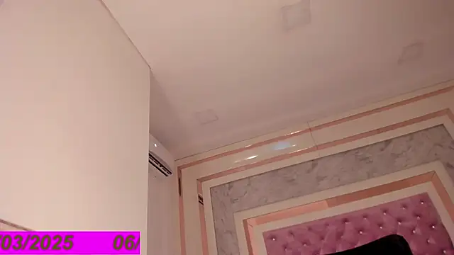 Snapshot of Isabel_Escorcia chatting on 03-06-25, 04:41 Isabel Escorcia online show from 03-06-25, 04:41