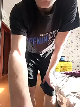 red red00 online show from 03-06-25, 01:24