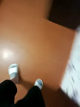 red red00 online show from 03-12-25, 05:17