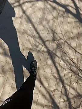 red red00 online show from 03-22-25, 09:34