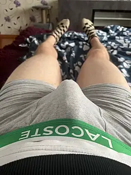 red red00 online show from 01-12-26, 08:08