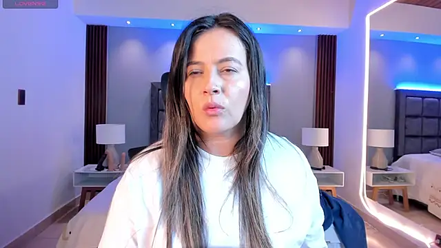 Susann Ross online show from 10-05-25, 11:52