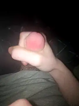 Snapshot of SoloExploder101 chatting on 02-18-26, 01:12 SoloExploder101 online show from 02-18-26, 01:12