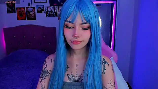 Snapshot of adri_tom44 chatting on 03-03-25, 02:58 adri tom44 online show from 03-03-25, 02:58