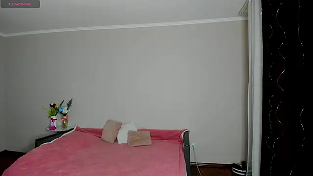 -Sacura- online show from 03-10-26, 04:12