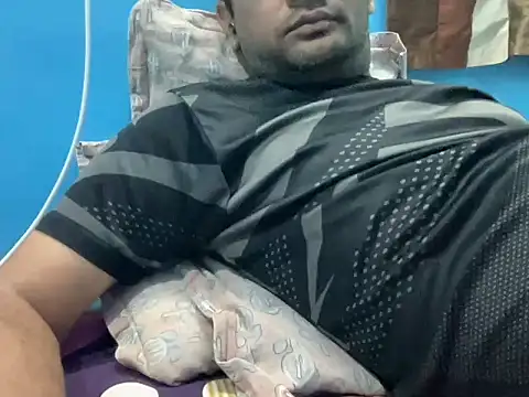 NiceBoy9099 online show from 02-02-26, 06:06