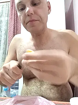 Pineapple04 online show from 09-23-25, 05:16