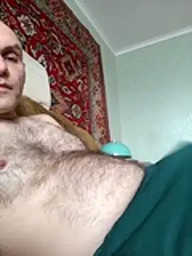 Pineapple04 online show from 12-15-25, 10:08