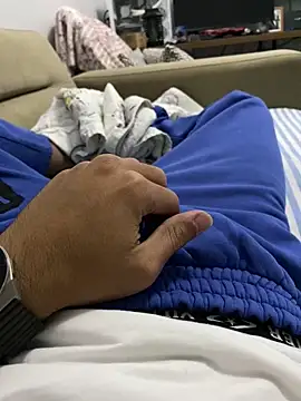 Crazyturko07 online show from 09-19-25, 04:40