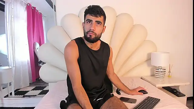 Ethan  Walker online show from 01-31-25, 04:38