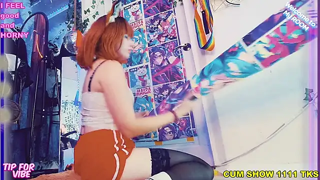 Snapshot of Toxic_Ellies chatting on 01-09-25, 08:24 Toxic Ellies online show from 01-09-25, 08:24