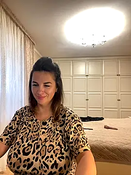 Dina0908 online show from 10-31-25, 12:39