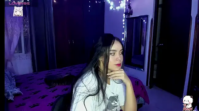 Snapshot of HARLEYNAPIER chatting on 02-08-25, 01:43 HARLEYNAPIER online show from 02-08-25, 01:43