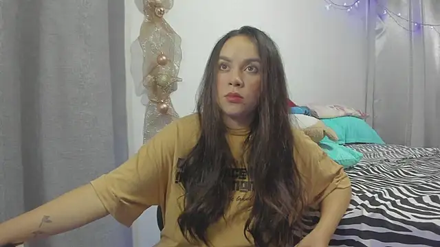 Snapshot of HARLEYNAPIER chatting on 11-20-25, 11:15 HARLEYNAPIER online show from 11-20-25, 11:15