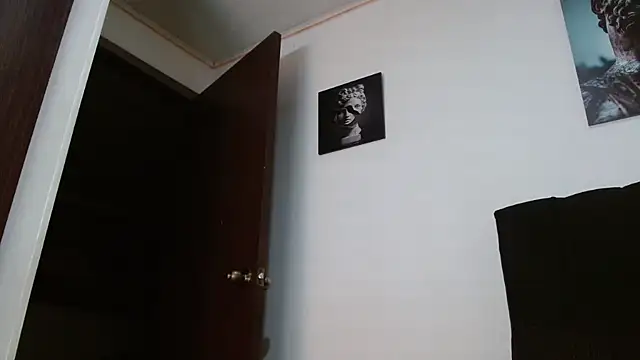 Hendry  online show from 03-12-25, 03:02