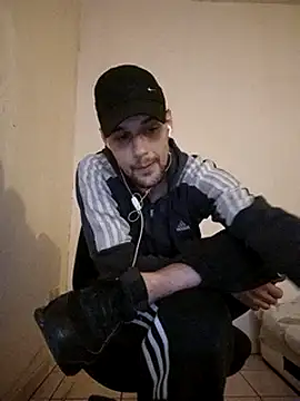 Snapshot of kx93 chatting on 02-08-25, 06:22 kx93 online show from 02-08-25, 06:22