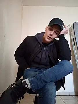 Snapshot of kx93 chatting on 02-19-25, 01:06 kx93 online show from 02-19-25, 01:06