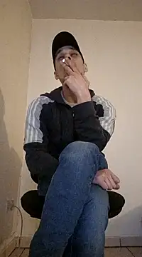 Snapshot of kx93 chatting on 02-20-25, 07:08 kx93 online show from 02-20-25, 07:08