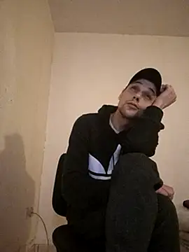 Snapshot of kx93 chatting on 02-24-25, 02:51 kx93 online show from 02-24-25, 02:51