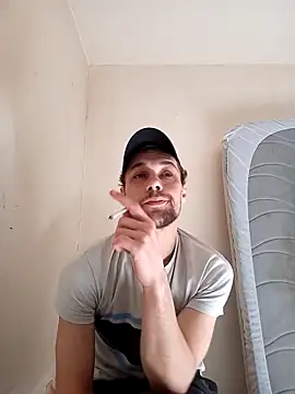 Snapshot of kx93 chatting on 03-18-25, 09:52 kx93 online show from 03-18-25, 09:52