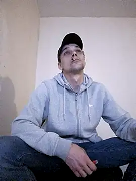 Snapshot of kx93 chatting on 03-21-25, 08:08 kx93 online show from 03-21-25, 08:08