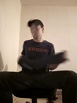 Snapshot of kx93 chatting on 03-22-25, 09:21 kx93 online show from 03-22-25, 09:21