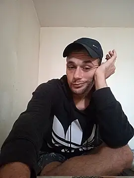 Snapshot of kx93 chatting on 09-21-25, 08:49 kx93 online show from 09-21-25, 08:49