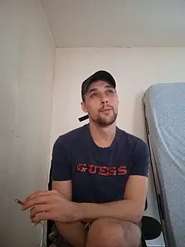 Snapshot of kx93 chatting on 10-18-25, 08:37 kx93 online show from 10-18-25, 08:37