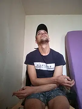 Snapshot of kx93 chatting on 11-09-25, 02:15 kx93 online show from 11-09-25, 02:15