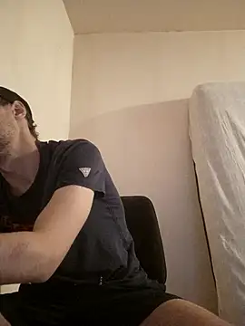 Snapshot of kx93 chatting on 11-15-25, 05:31 kx93 online show from 11-15-25, 05:31