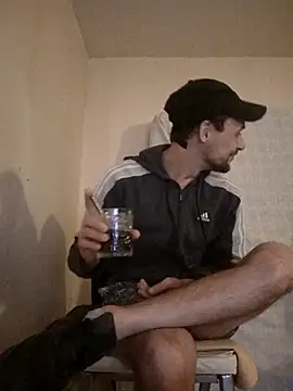 Snapshot of kx93 chatting on 11-27-25, 06:26 kx93 online show from 11-27-25, 06:26