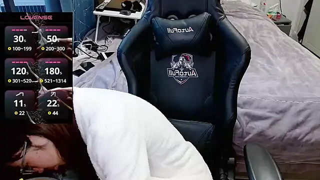 Angelababy001 online show from 01-08-25, 07:34